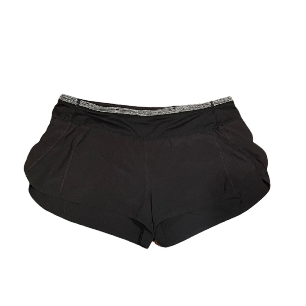 Lululemon yoga athletic workout black grey pull on shorts size 6
